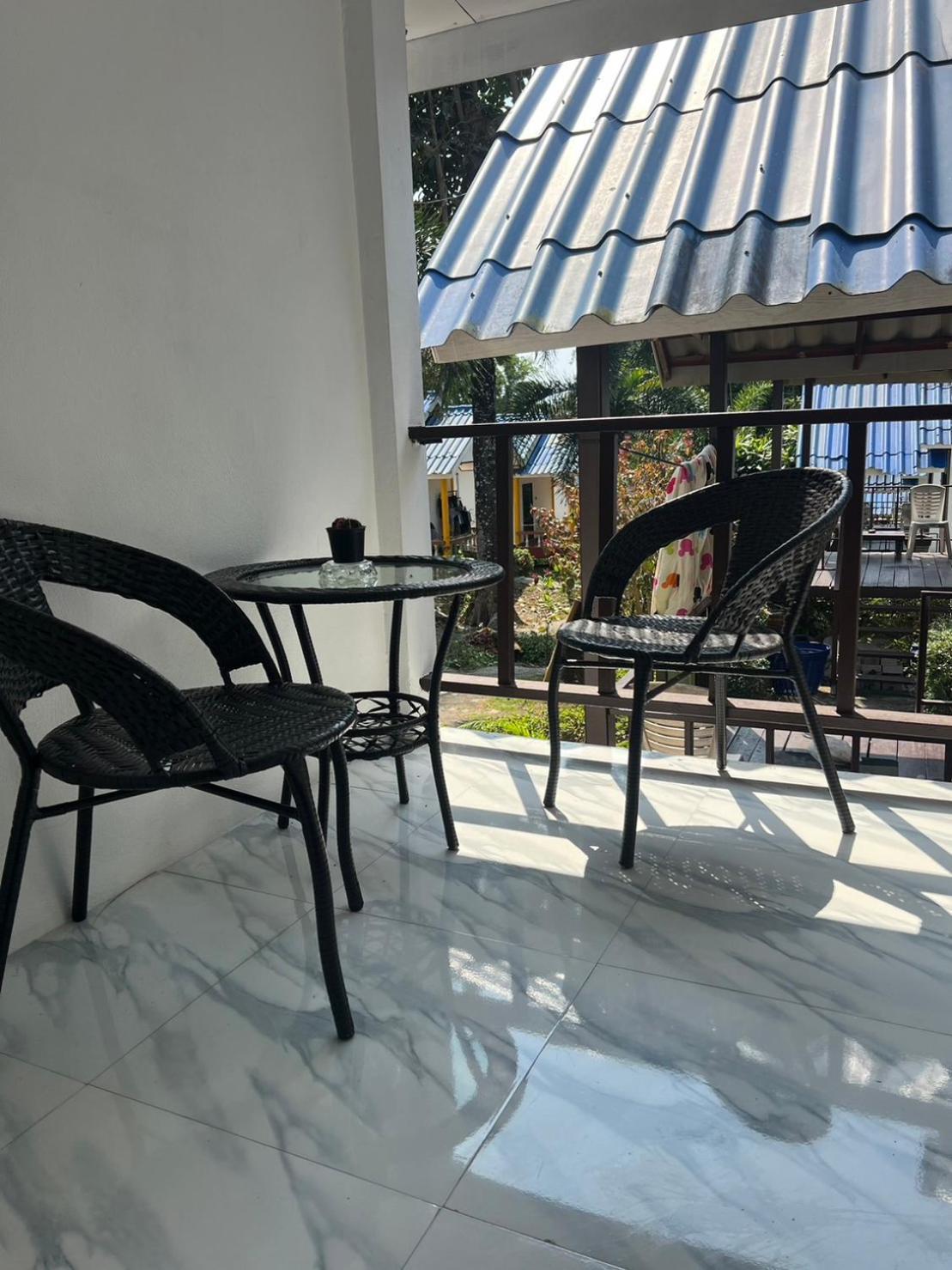 Cher Lonely Beach Resort Koh Chang Exterior foto